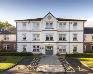 Birkenhead Court - outside view of care home